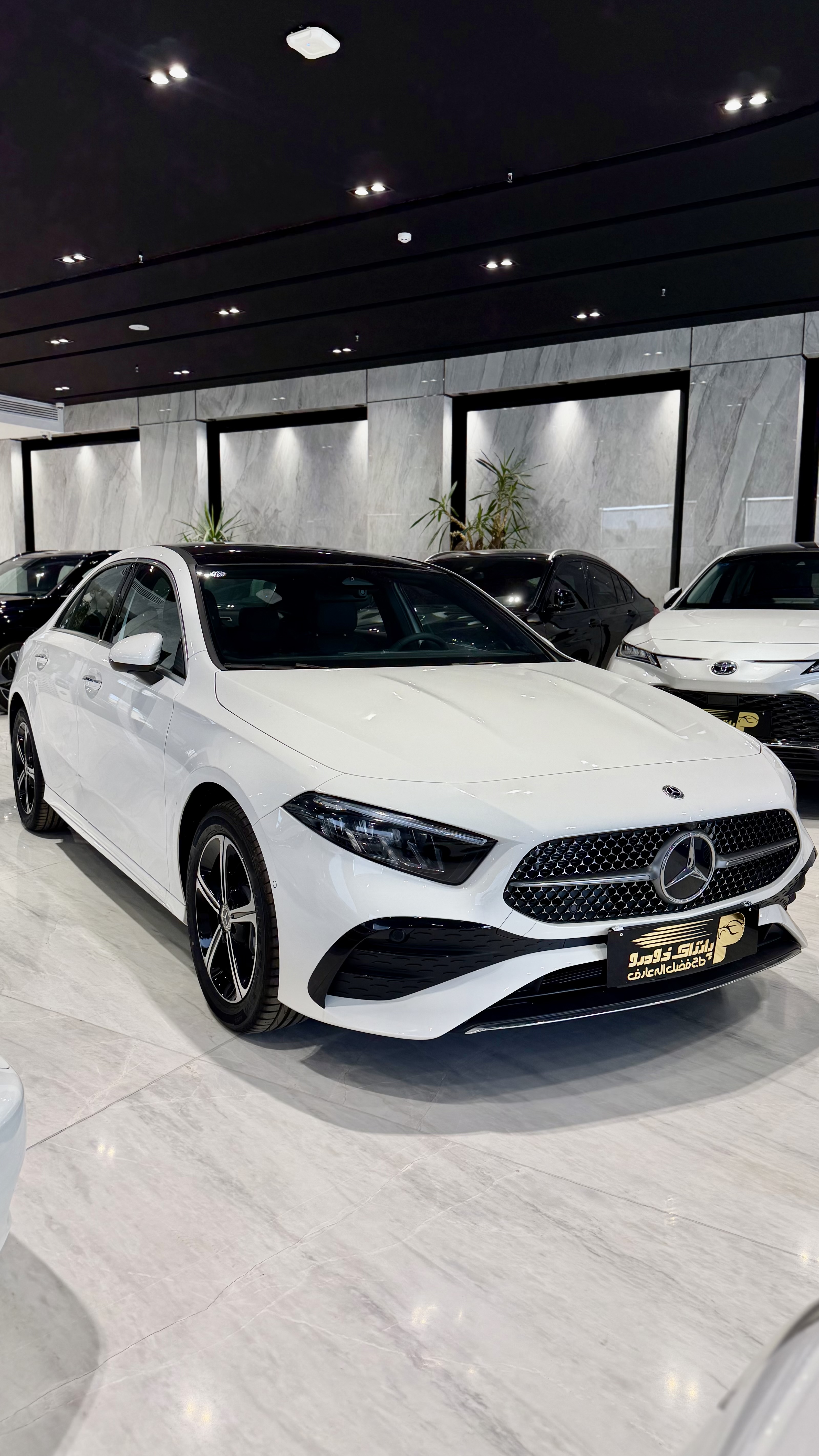 BENZ A200L