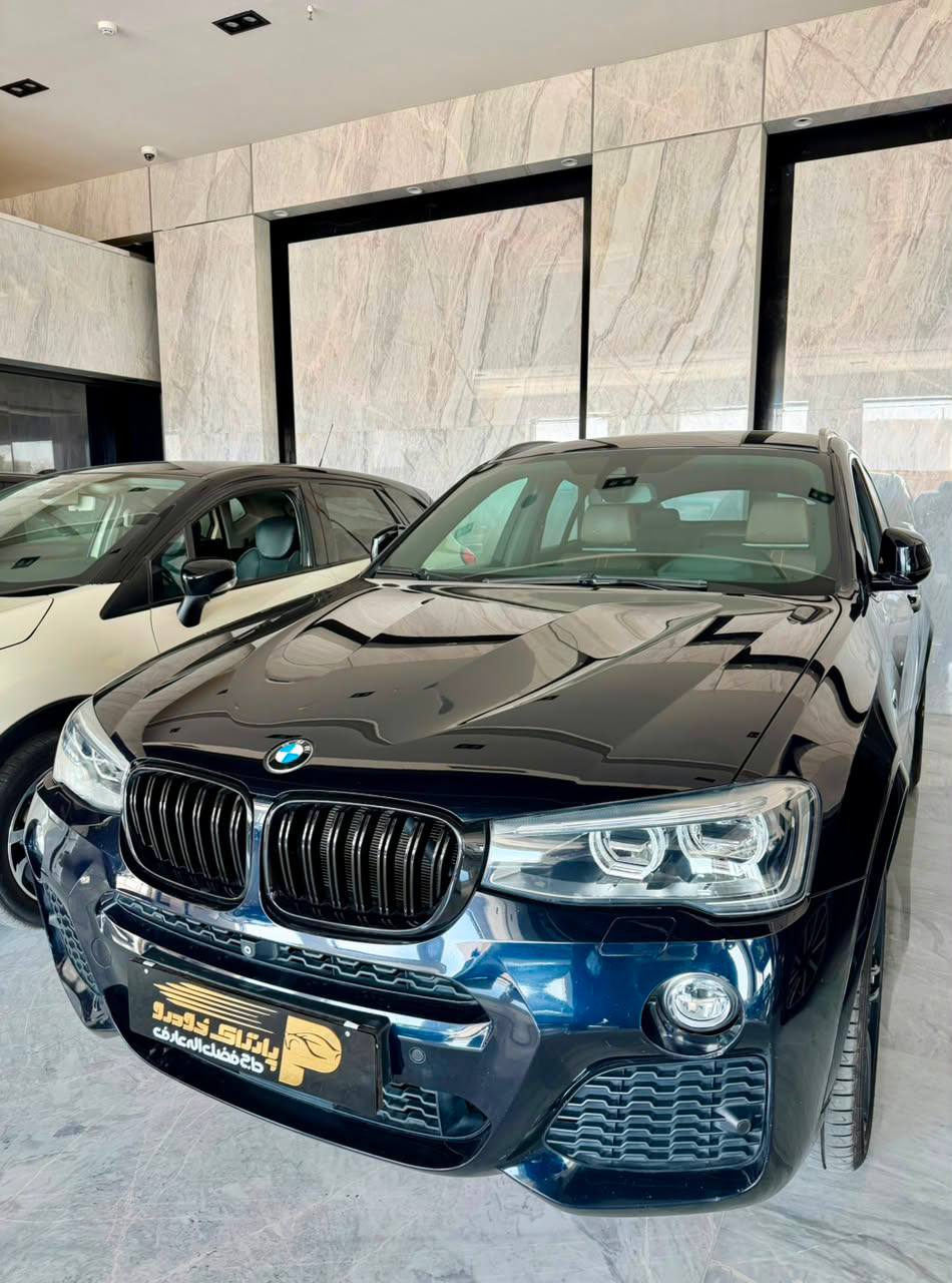 بی ام و X4